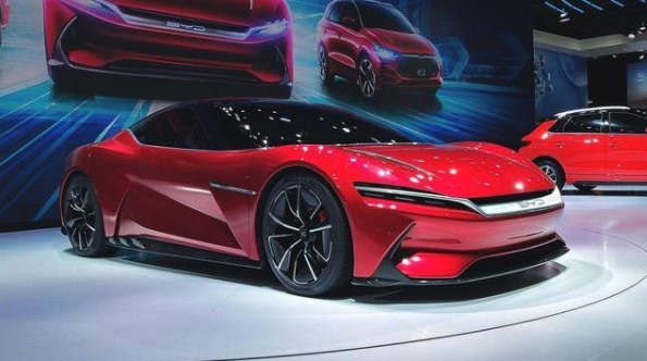 2020全球車市銷量下滑五分之一，電動(dòng)汽車逆勢暴增43%
