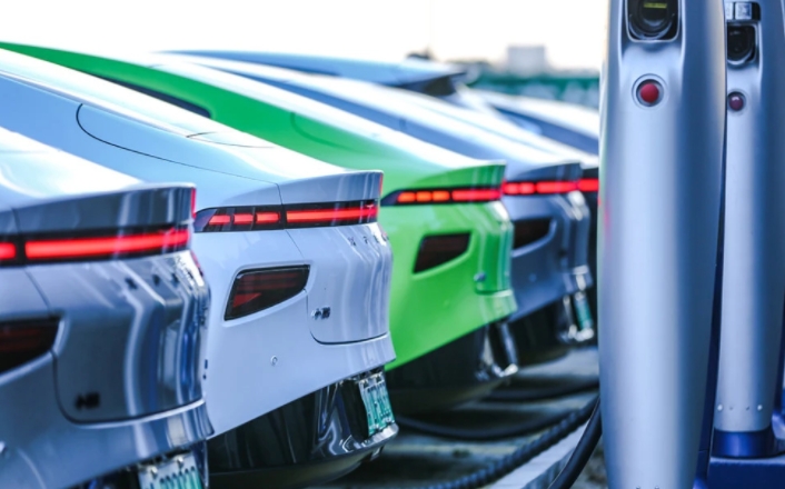 新能源電動汽車為啥要推出換電模式，換電有什么優勢