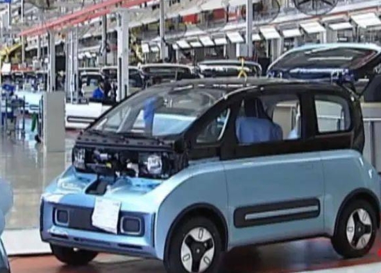 2020-2021年中國新能源汽車產量
