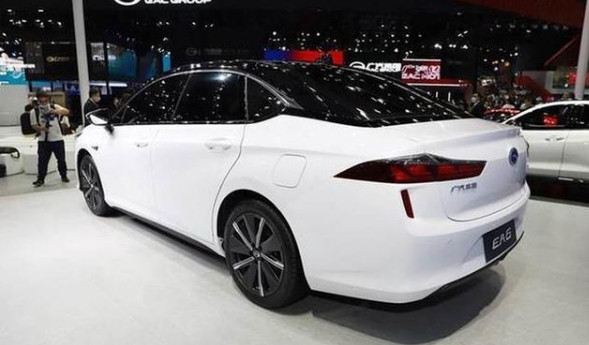 廣汽本田純電動轎車EA6明日上市峰值扭矩為300?！っ?></p><p style=