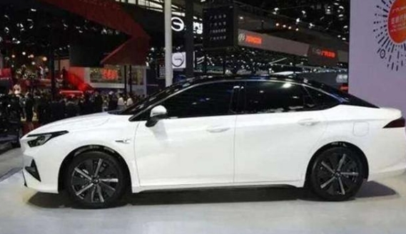 廣汽本田純電動轎車EA6明日上市峰值扭矩為300?！っ?></p><p style=