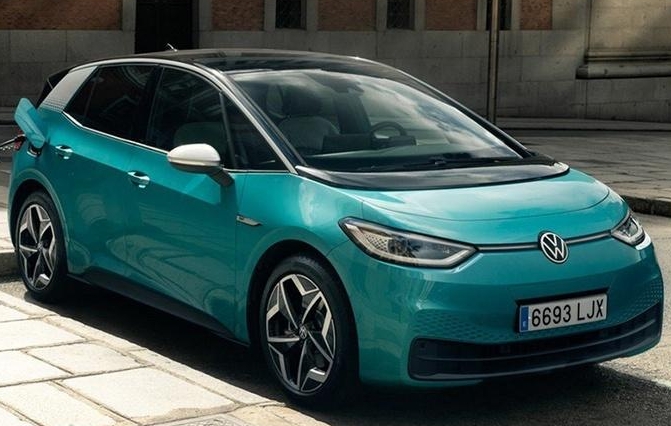 新的電動(dòng)汽車革命將從9月開始大眾ID.3準(zhǔn)備上路