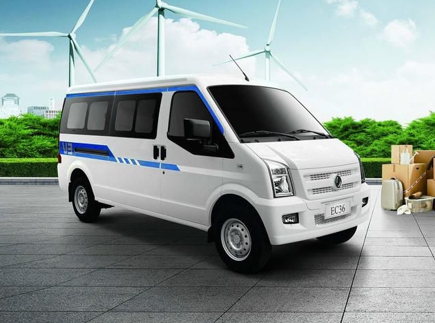 小康電動汽車EC36性價比高，是消費者不錯的選擇