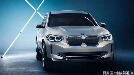 新能源車這個月賣瘋了，傳統(tǒng)車企轉(zhuǎn)型太慢了