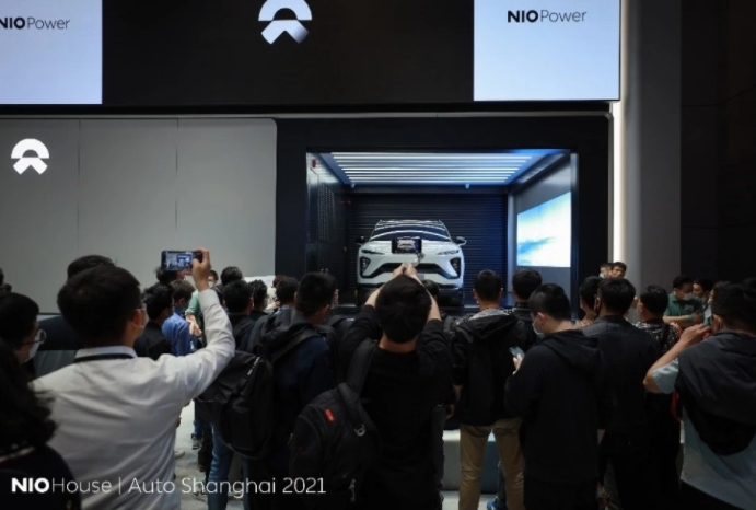 “擁抱變化”智能電動(dòng)汽車(chē)成本屆上海車(chē)展主角