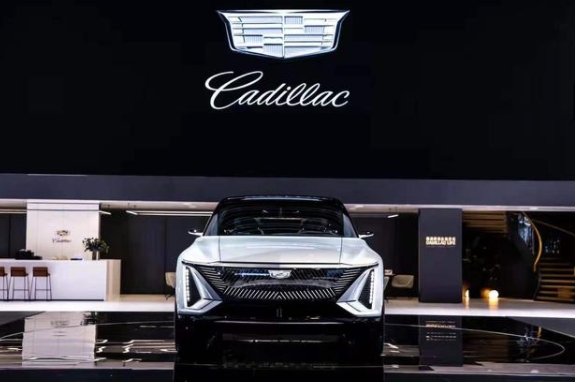 電動、智能定義新汽車時代上海車展純電、插混新車井噴