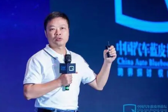 何小鵬：15萬是做好智能電動汽車的基礎價格