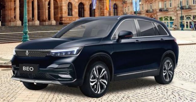 德國電動汽車品牌Elaris推出新車型創(chuàng)維汽車ET5將投放海外市場