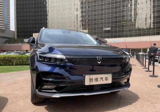 德國電動汽車品牌Elaris推出新車型創(chuàng)維汽車ET5將投放海外市場