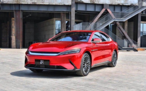 單月賣出4萬(wàn)多臺(tái)車，中國(guó)最大新能源汽車公司誕生，市值破7千億
