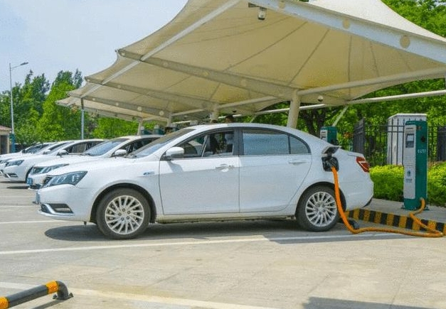 今年上半年海南推廣新能源汽車1.64萬(wàn)輛