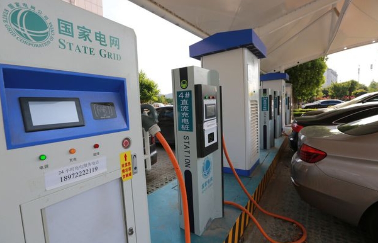充電樁被占，新能源汽車無處可停？北京新規(guī)實施后有望改善現(xiàn)狀