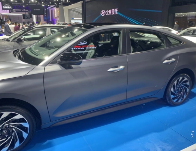 純電動汽車到底能不能遠行，讓菲斯塔純電動車來告訴你