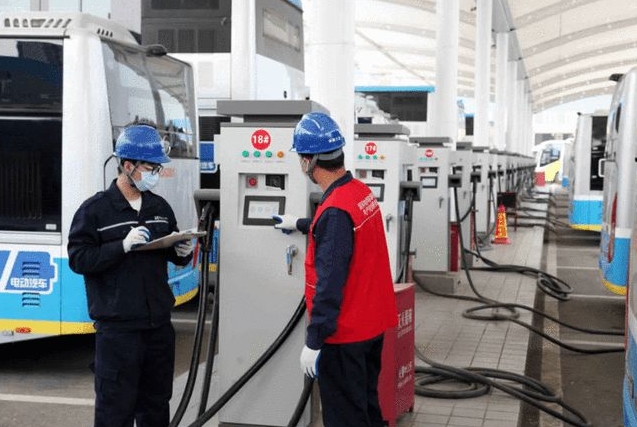 原標題：我國新能源汽車市場騰飛在即，充換電何時能夠不再“拖后腿”？