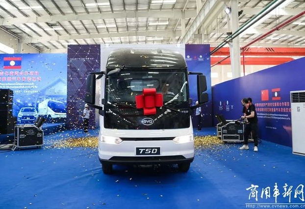 釋放南南合作“減碳”潛力！28輛比亞迪新能源汽車成功發運老撾