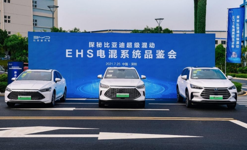 被追趕的新能源汽車領(lǐng)導(dǎo)者會(huì)不會(huì)對(duì)燃油車實(shí)現(xiàn)全面取代？