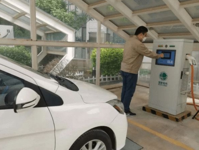 電動汽車將變身移動充電寶，充電放電二合一，還能輕松賺錢