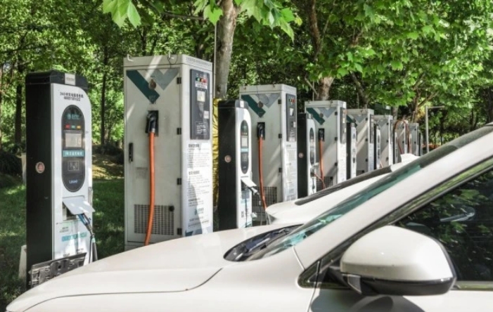 開上電動汽車后,生活發生了哪些改變?