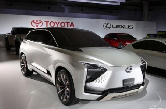 豐田全力擁抱電動車！揭秘雷克薩斯轉型純電品牌背后