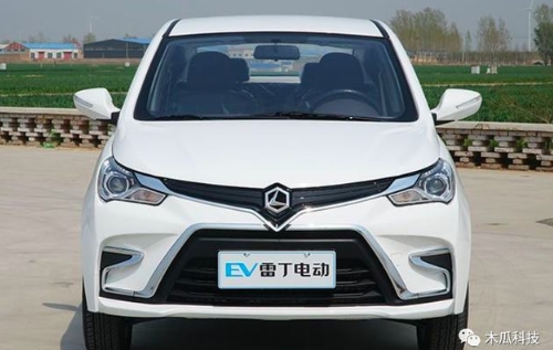 雷丁小騎士電動車測評：搭載4000W電機，空間充裕，續航150公里