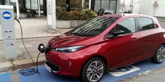 德國電動(dòng)汽車市場逆勢上揚(yáng)