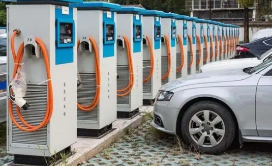 車企：純電續(xù)航都1000KM了，為什么你們還是不買電動汽車？