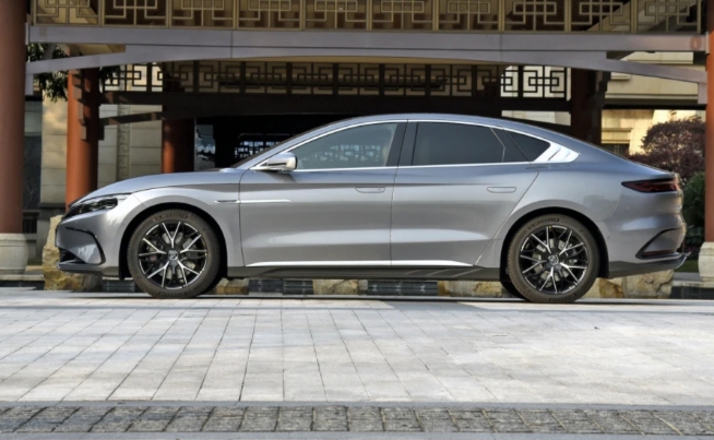30萬以內(nèi)，值得入手的三款純電動(dòng)汽車，想買車的不妨看看