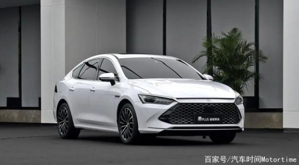 全球電動汽車銷量近650萬輛,五菱異軍突起,特斯拉穩固頭名