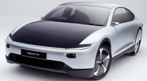 荷蘭太陽能電動汽車計劃今年推出,行駛數月不充電首付就要108萬