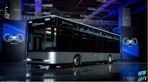 蘋果造車還未成，富士康竟搶先一步！首款電動車ModelT下月交付