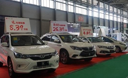 【產(chǎn)業(yè)力】2021年全球電動(dòng)汽車(chē)銷(xiāo)量:中國(guó)市場(chǎng)占一半