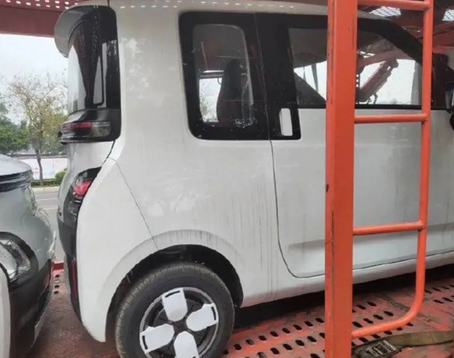 叫AirEV，五菱全新電動車曝光，長得有點怪異