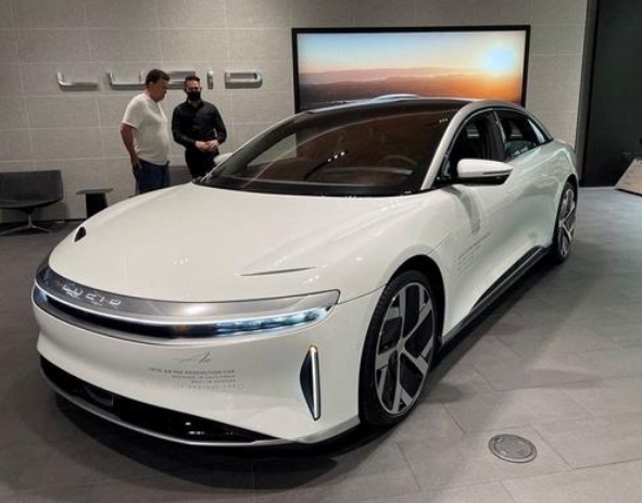 電動(dòng)汽車制造商Lucid將提高未來(lái)車型價(jià)格：通脹壓力巨大