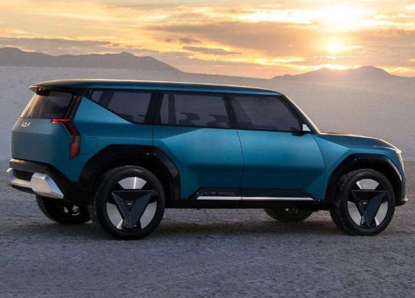 起亞發(fā)布旗艦電動(dòng)車(chē)EV9信息,計(jì)劃2030年銷(xiāo)量400萬(wàn)