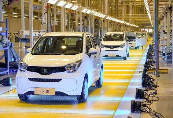 安徽:納入調(diào)度的億元及以上新能源車和智能網(wǎng)聯(lián)車項(xiàng)目159個(gè)
