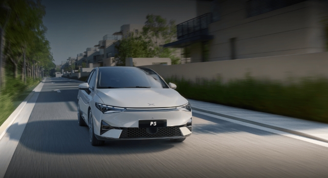 20萬純電轎車就可以搞定的威馬智能電動汽車，性能極強
