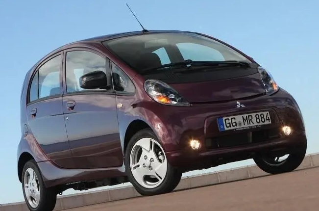 日產和三菱將發售共同開發的微型純電動汽車