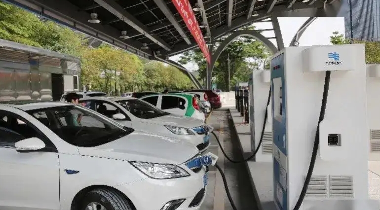 上海:對置換純電動汽車的個人消費者給予一次性10000元補貼