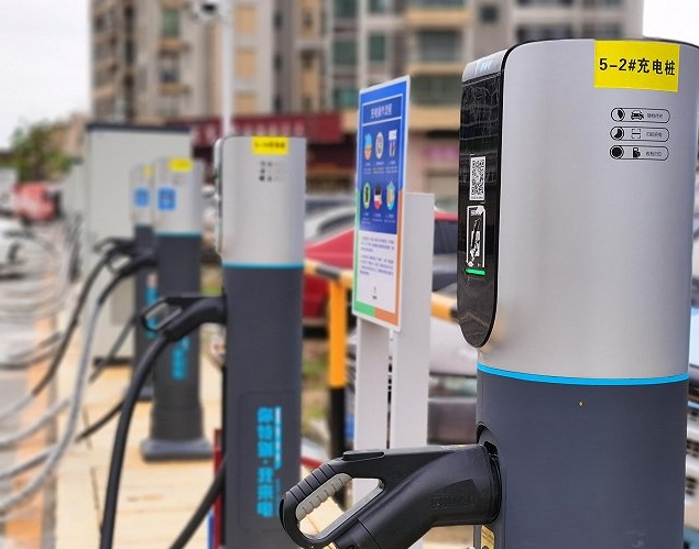 特銳德于德翔:電動汽車的普及將降低新能源儲能的成本