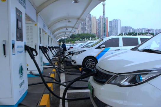 俄媒:俄羅斯電動汽車轉向中國充電標準