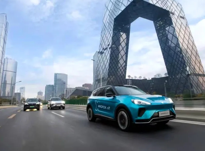 外媒:中國崛起為電動汽車出口大國
