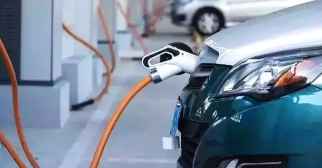 賣爆了!7月新能源汽車零售銷量有望同比增長102.5%