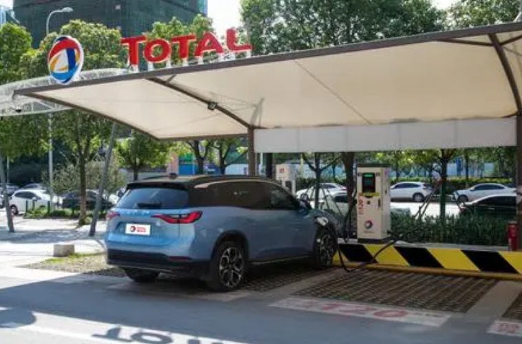 道達(dá)爾將于未來兩年在比利時(shí)安裝4400個(gè)電動(dòng)汽車充電站