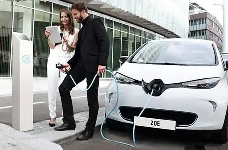 2022年12月法國電動(dòng)汽車市場份額達(dá)25%