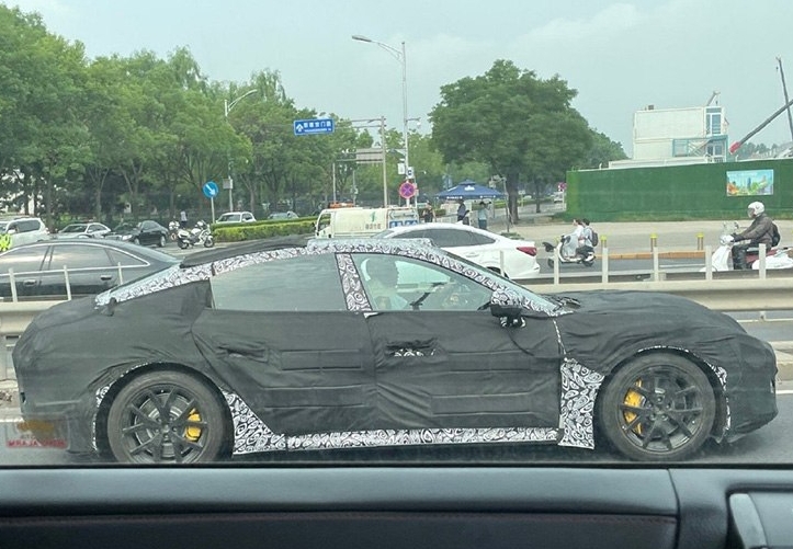 10月26日共同期待小米汽車更多消息？