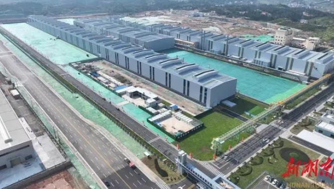 4款新能源汽車用鋼在漣鋼下線|湖南日報頭版