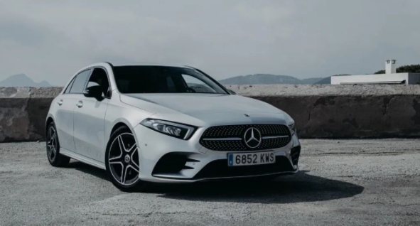 新能源汽車滲透率首次突破40%？重壓下的合資車只剩出海了嗎？