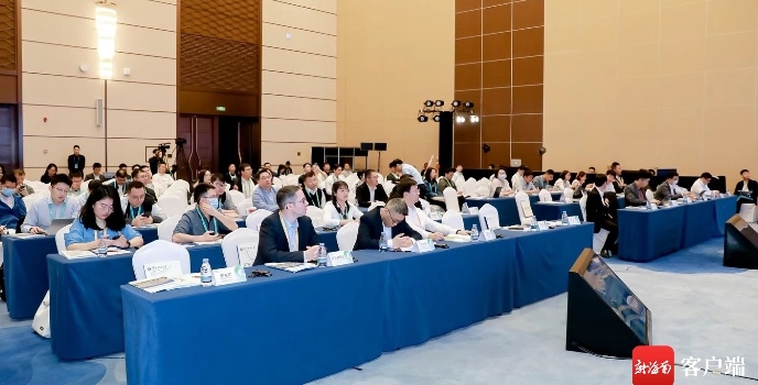 2023世界新能源汽車大會“電動汽車與能源融合”專題論壇在海口舉辦