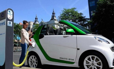 六年前買純電動汽車的車主，現狀如何，換電池真的要8、9萬嗎？