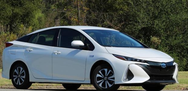 日本拿下全球八成混動，而中國電動化還要10年！車企要有緊迫感！